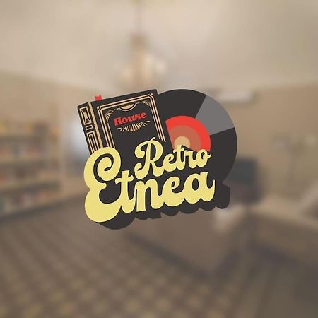 Retroetnea - Appartamento In Centro Storico - Con Camere Comunicanti Катания Экстерьер фото